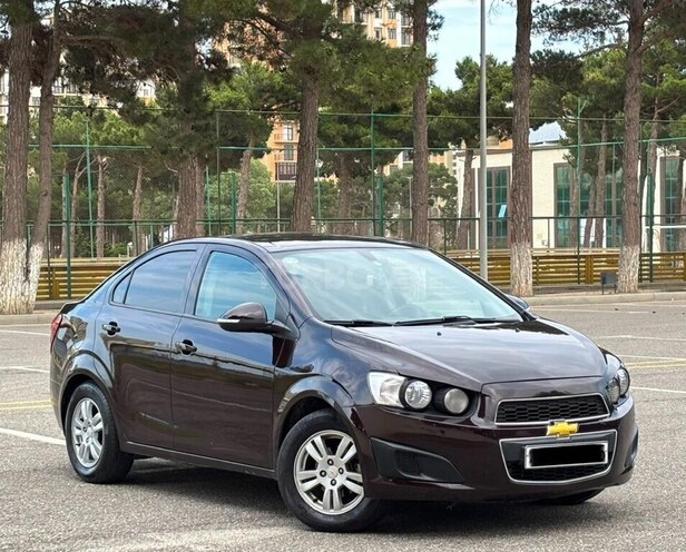 Chevrolet Aveo-6