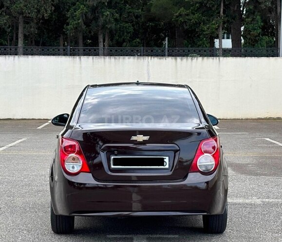 Chevrolet Aveo-9
