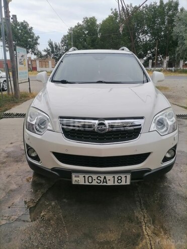 Opel Antara-1