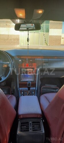 Mercedes E 220-4