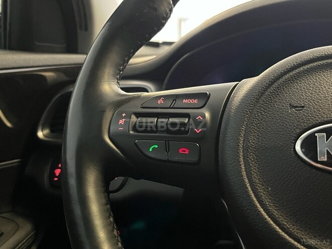 Kia Sorento-8