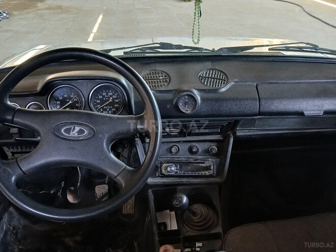 LADA (VAZ) 2106-4