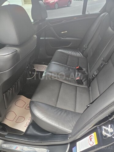 BMW 525-9