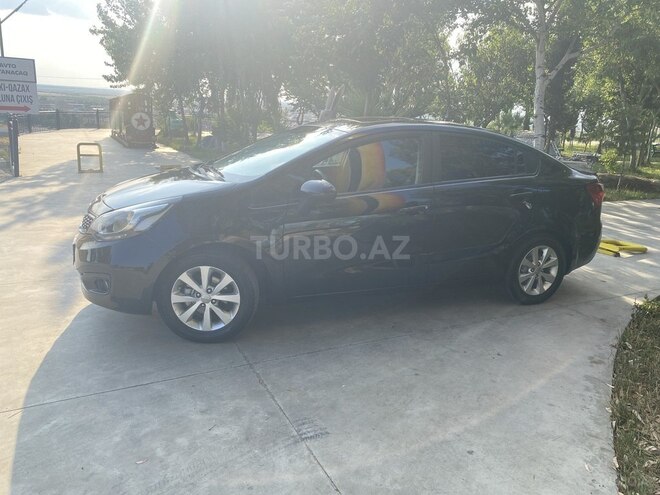 Kia Rio-6