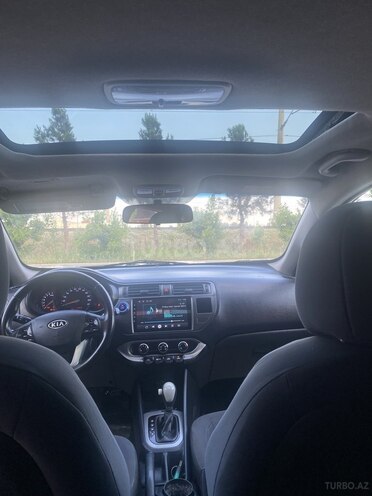 Kia Rio-15
