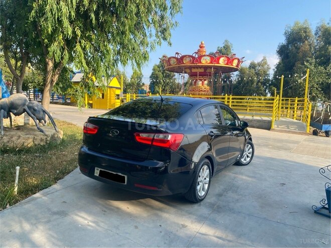 Kia Rio-7