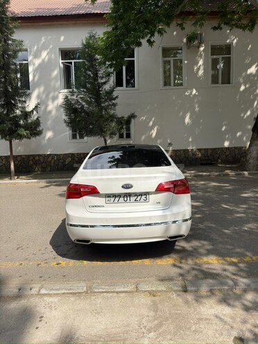 Kia Cadenza-4