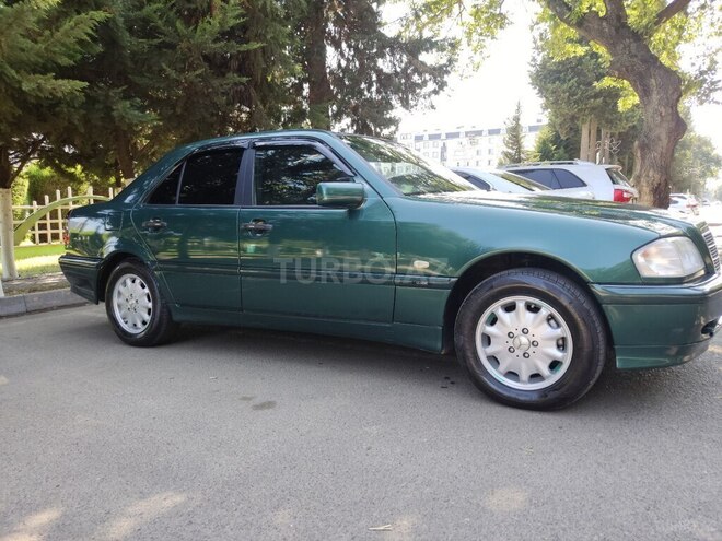 Mercedes C 180-10