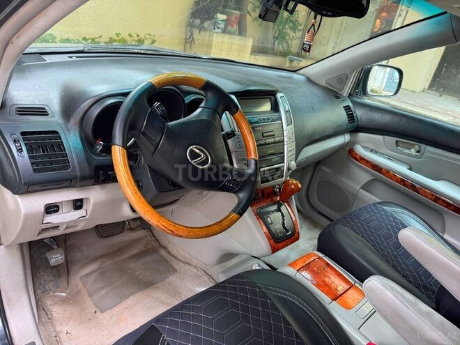 Lexus RX 330-8