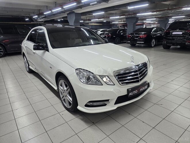 Mercedes E 250-3