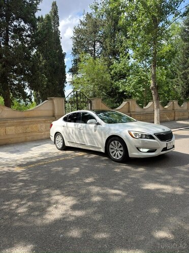 Kia Cadenza-2