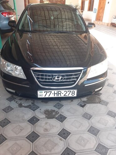 Hyundai Sonata-1