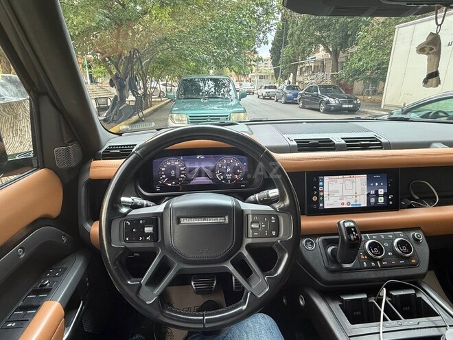 Land Rover Defender-15