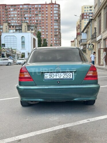 Mercedes C 200-4