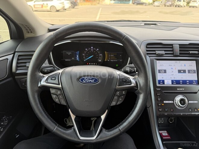 Ford Fusion (North America)-8