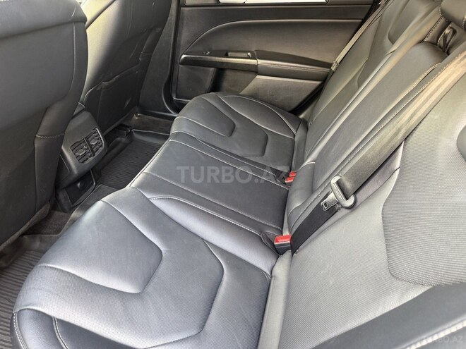 Ford Fusion (North America)-14