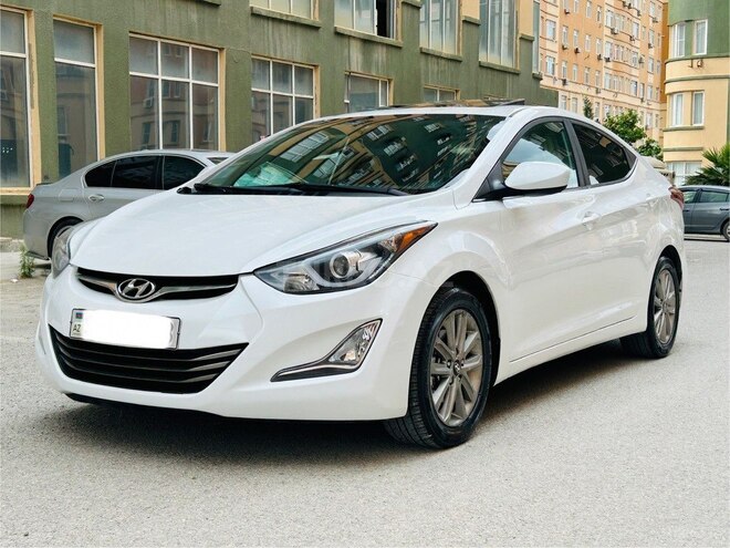 Hyundai Elantra-8