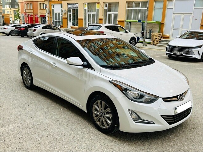 Hyundai Elantra-7