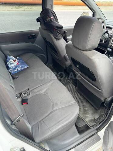 Hyundai Matrix-3