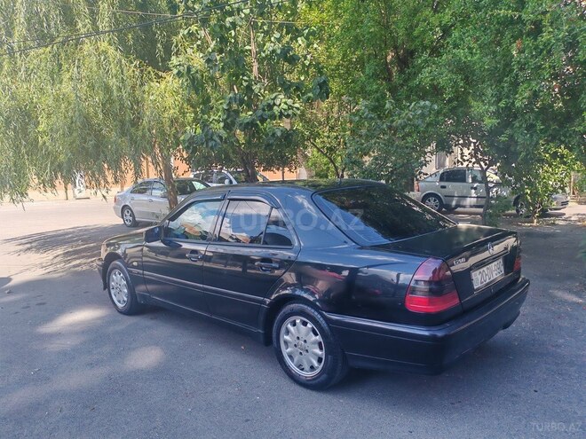 Mercedes C 200-4