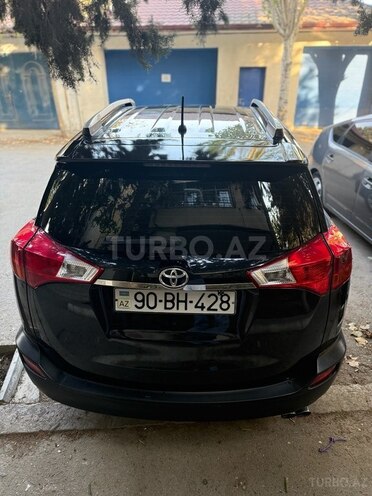 Toyota RAV4-3