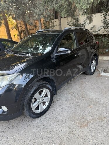 Toyota RAV4-2