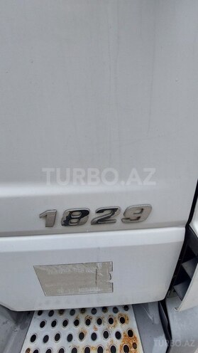 Mercedes Axor 1829-11