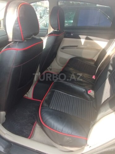 Toyota Prius-5