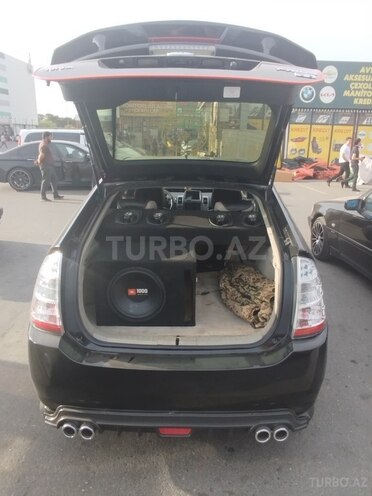 Toyota Prius-7