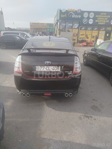 Toyota Prius-2