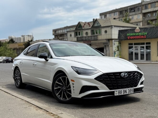 Hyundai Sonata-1
