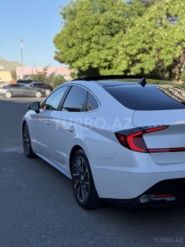 Hyundai Sonata-7