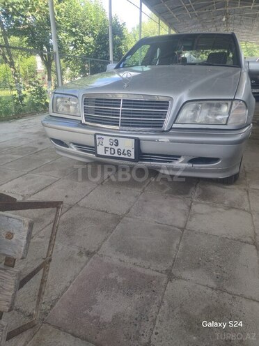 Mercedes C 200-3
