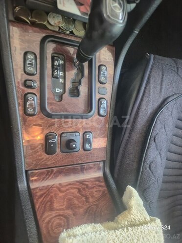 Mercedes C 200-7