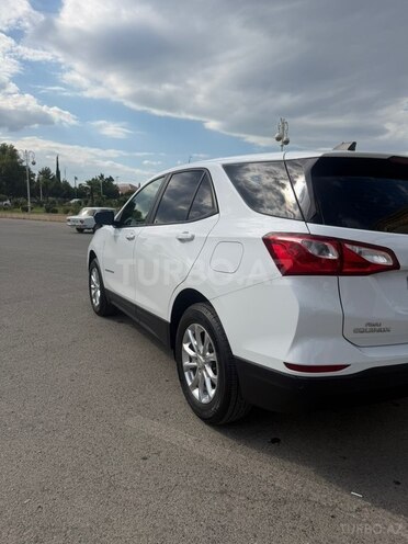 Chevrolet Equinox-5