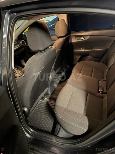 Kia Forte-6
