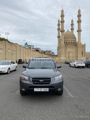 Hyundai Santa Fe-6