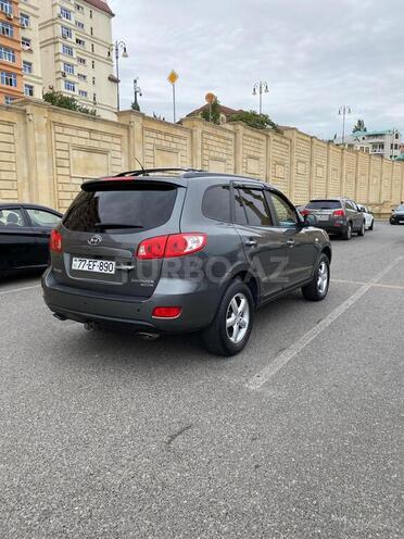 Hyundai Santa Fe-3