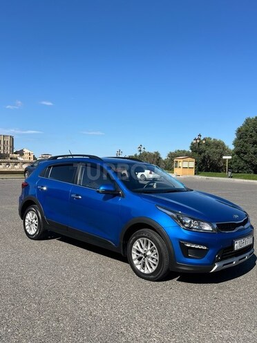 Kia Rio X-Line-3