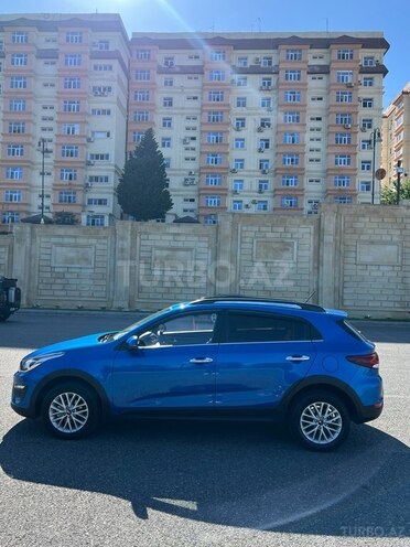Kia Rio X-Line-5