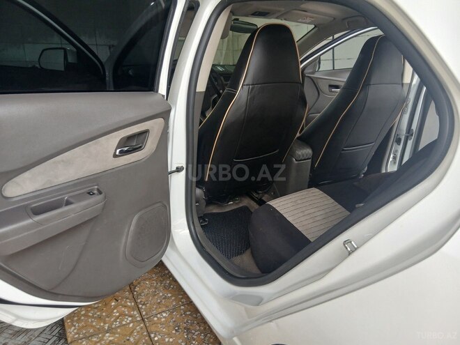 Chevrolet Cobalt-8