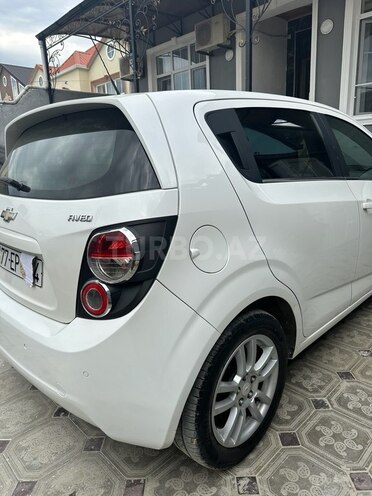Chevrolet Aveo-4