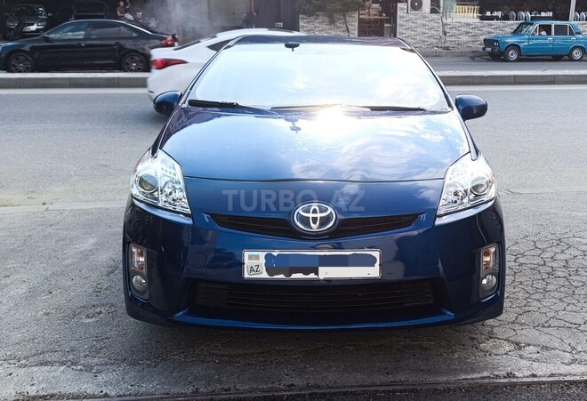 Toyota Prius-1