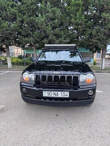 Jeep Grand Cherokee-1