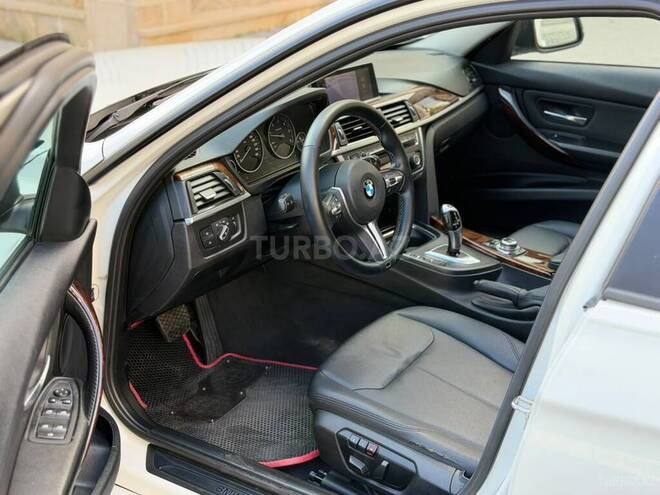 BMW 320-7