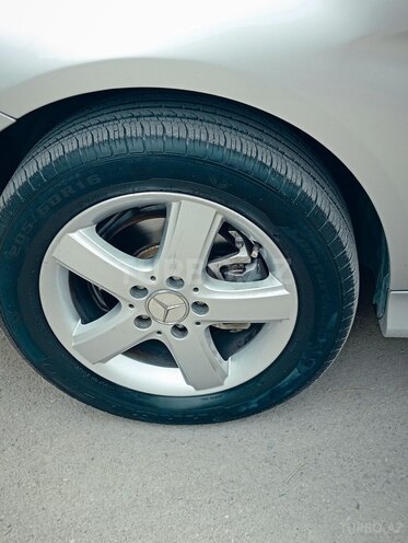 Mercedes B 170-6