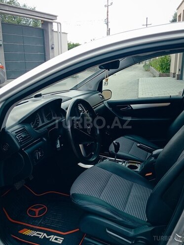 Mercedes B 170-11