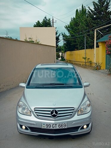 Mercedes B 170-2