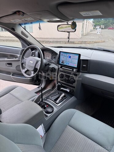 Jeep Grand Cherokee-14