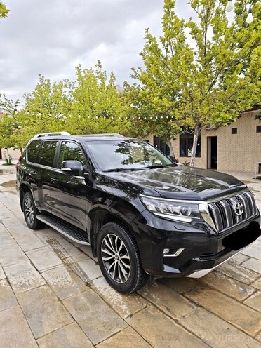 Toyota Land Cruiser Prado-3